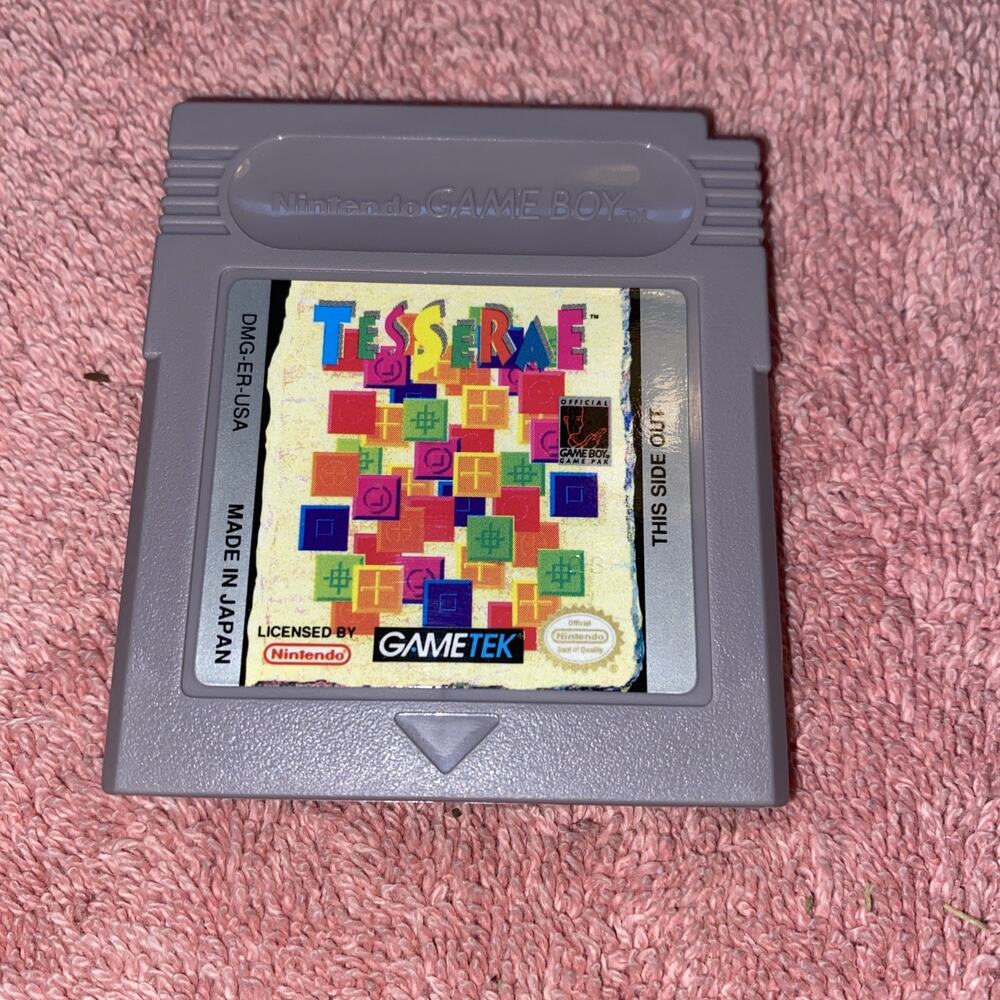 GAMEBOY TESSERAE GAME TESTED AND WORKING